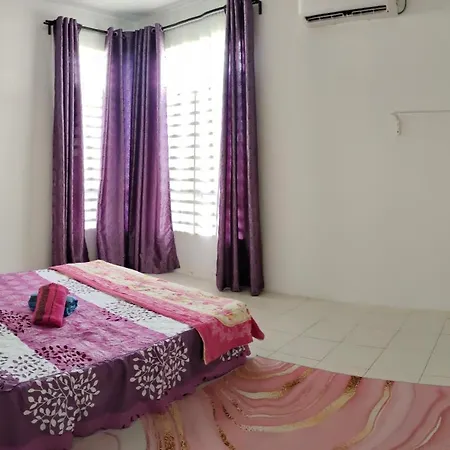 Fs Homestay Cherating Kuantan Exterior photo